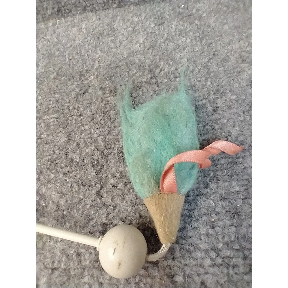 SmartyKat Skitter Spin Electronic Motion Cat Toy One Size White Teal Interactive